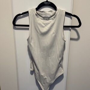 Babaton aritzia Women's Cream Sleeveless bodysuit